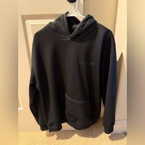 Essentials Fear of God Sweatshirt
Size Medium
Black
Never Worn